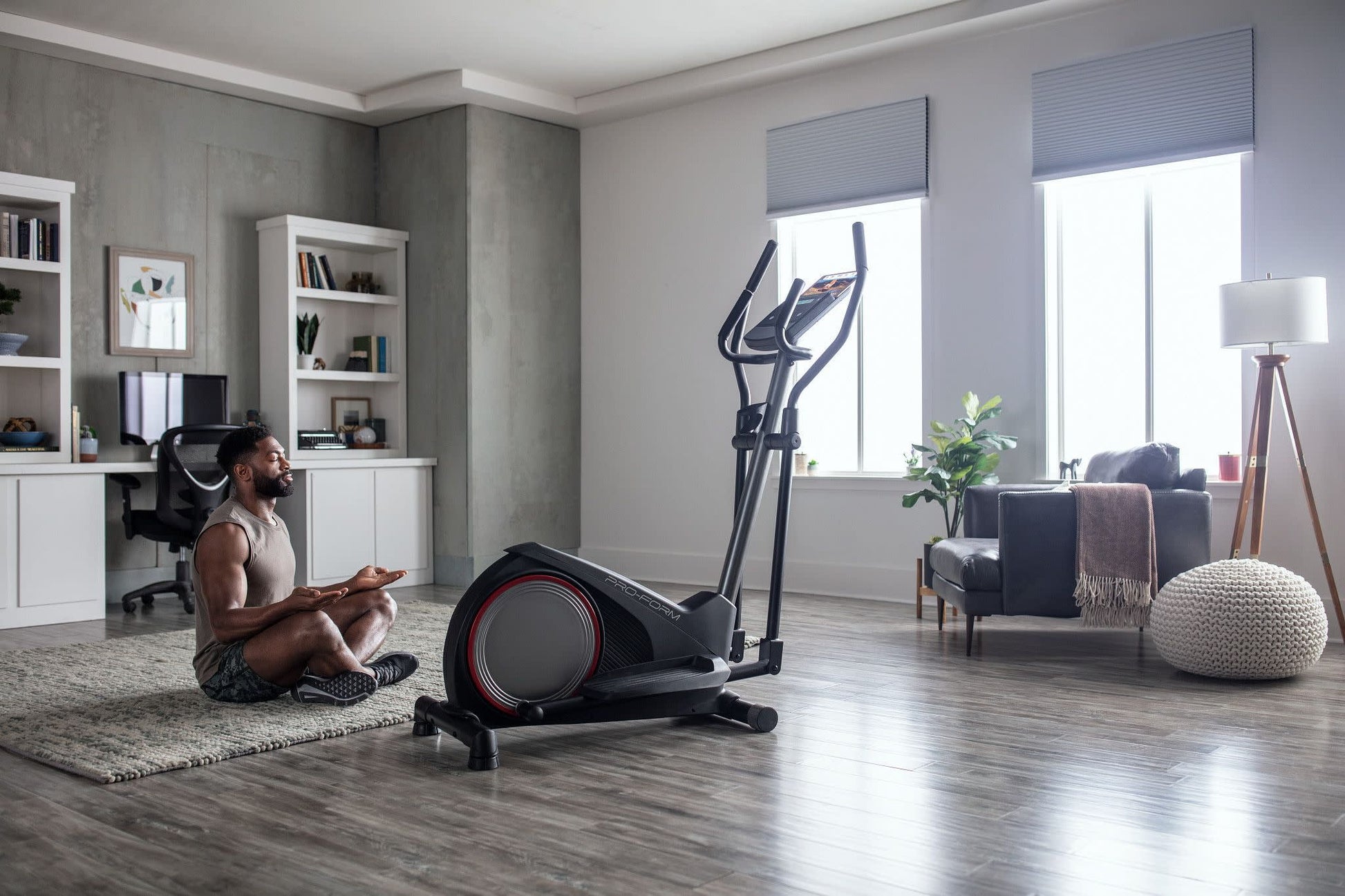 Sport E2.0 Rear Drive Smart Elliptical, Compatible with Ifit Personal Training